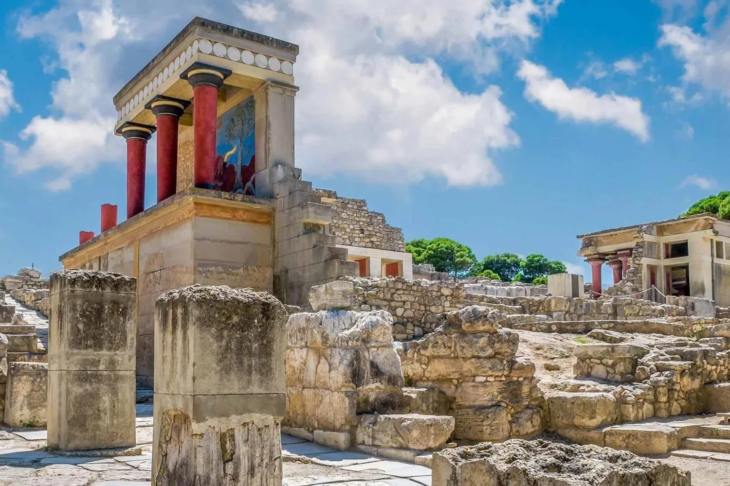 From Rethymno: Knossos Palace and Heraklion Guided Tour